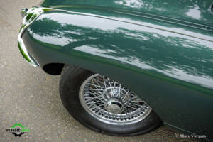 Image 35/61 de Jaguar Type E (2+2) (1969)