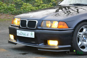 Image 42/50 of BMW 323i (1998)