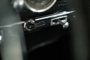 Afbeelding 47/50 van Mercedes-Benz 170 S (1952)