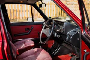 Immagine 21/50 di Volkswagen Golf I GL (1982)