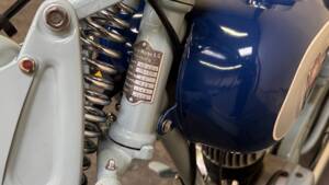 Image 11/30 de Victoria DUMMY (1935)