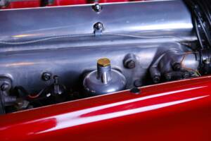 Bild 28/46 von Jaguar XK 120 FHC (1952)