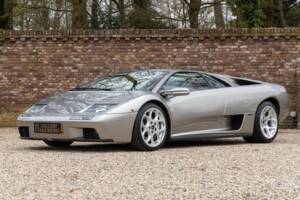 Imagen 32/50 de Lamborghini Diablo VT 6.0 (2001)