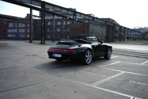 Immagine 5/134 di Porsche 911 Carrera (1995)