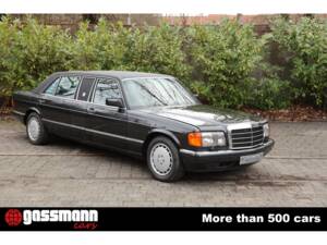 Afbeelding 5/15 van Mercedes-Benz 560 SEL (1990)