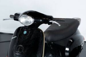 Bild 10/22 von Piaggio Vespa ET2 50 (1997)