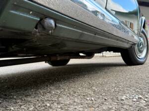 Afbeelding 18/46 van Mercedes-Benz 220 SE b (1961)