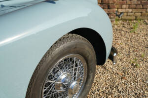Image 18/50 de Jaguar XK 140 DHC (1957)