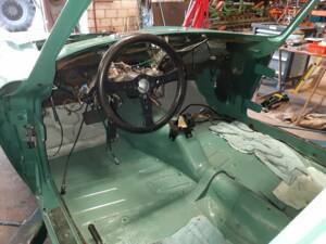 Bild 28/44 von Volvo 1800 ES (1973)