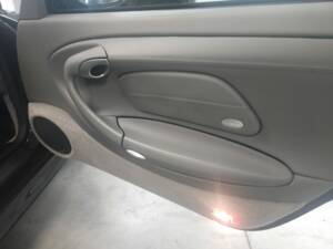 Image 12/14 of Porsche 911 Turbo (2001)