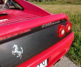 Bild 7/11 von Ferrari F 355 Berlinetta (1998)