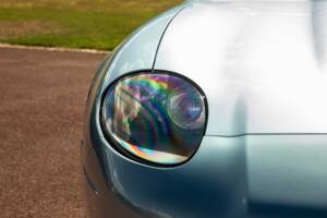 Immagine 8/46 di Aston Martin DB 7 Vantage Volante (2000)