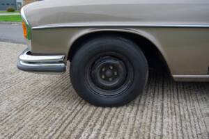 Bild 30/36 von Mercedes-Benz 300 SEL 6.3 (1969)