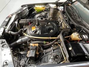 Bild 7/31 von Mercedes-Benz 300 SE (1989)