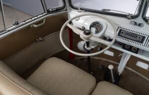 Image 28/46 of Volkswagen T1 Samba (1967)