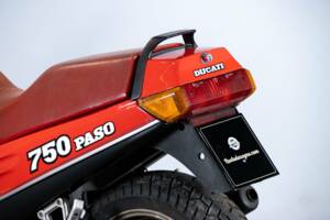 Bild 13/42 von Ducati DUMMY (1988)