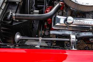 Image 52/64 of Chevrolet Corvette Sting Ray Convertible (1964)