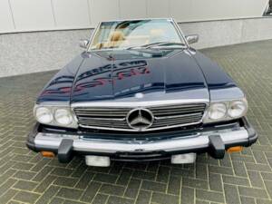 Image 6/36 de Mercedes-Benz 560 SL (1988)
