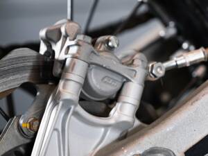 Image 24/47 of KTM DUMMY (2015)