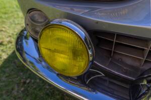 Imagen 37/47 de Ferrari 330 GT 2+2 (1964)