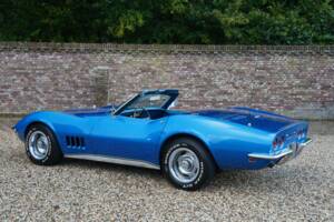 Image 27/50 of Chevrolet Corvette Stingray (1968)