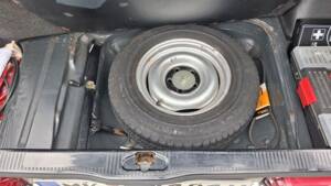 Afbeelding 16/25 van Mercedes-Benz 230 E (1984)