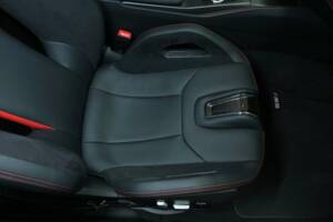 Image 28/50 of BMW M5 xDrive (2022)