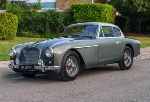 Bild 1/29 von Aston Martin DB 2&#x2F;4 Mk II (1957)