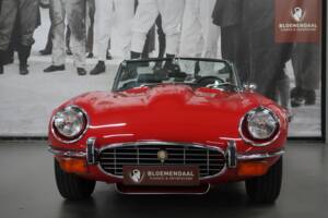 Afbeelding 35/49 van Jaguar E-Type V12 (1974)