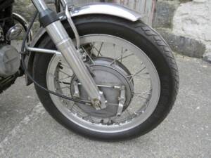 Image 33/45 of Moto Guzzi V7 Sport (1973)