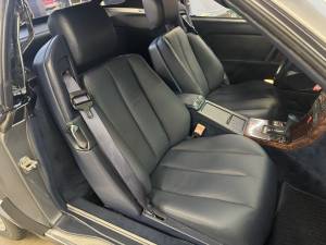 Bild 43/48 von Mercedes-Benz 500 SL (1990)