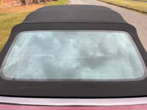 Image 11/32 of Mercedes-Benz E 220 (1996)