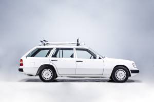 Image 10/40 of Mercedes-Benz 300 TE (1991)