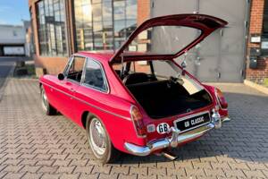 Bild 16/21 von MG MGC GT (1968)