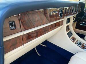 Bild 42/50 von Bentley Turbo R (1987)