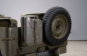 Image 16/35 of Jeep Willys-Overland CJ-3A (1944)