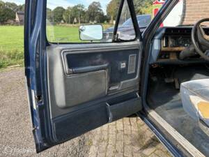Bild 29/41 von Ford F-250 (1986)