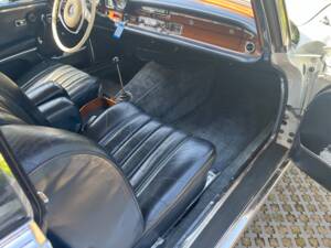 Imagen 16/29 de Mercedes-Benz 280 SE (1968)