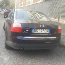 Bild 4/7 von Audi A4 2.0 (2001)