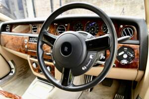 Immagine 39/50 di Rolls-Royce Phantom Coupé (2010)