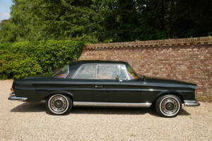 Bild 39/50 von Mercedes-Benz 280 SE 3,5 (1971)