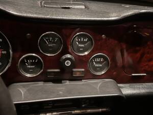 Image 39/70 of Triumph TR 6 PI (1976)