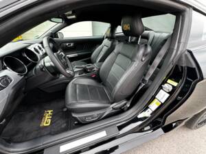 Image 27/44 of Ford Shelby GT/H (2017)
