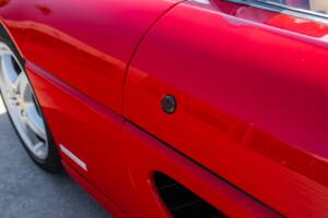 Bild 44/100 von Ferrari F 355 F1 GTS (1998)