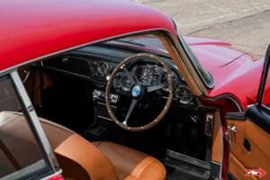 Bild 20/42 von Aston Martin DB 4 Vantage (1963)