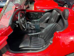 Immagine 13/22 di AC Cobra 289 (1990)