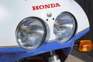 Image 9/50 of Honda VFR 750R RC 30 (1989)