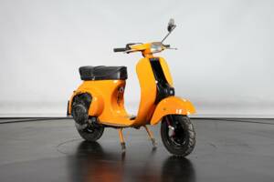 Afbeelding 6/33 van Piaggio Vespa 50 N Special (1974)