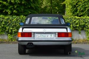Image 20/50 de Mercedes-Benz 500 SL (1985)