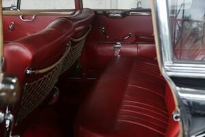 Image 25/50 de Mercedes-Benz 300 c (1956)